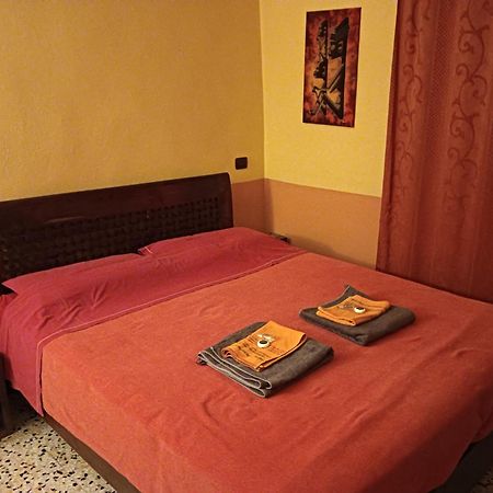 B&B I Tre Gatti Frassinello Eksteriør bilde